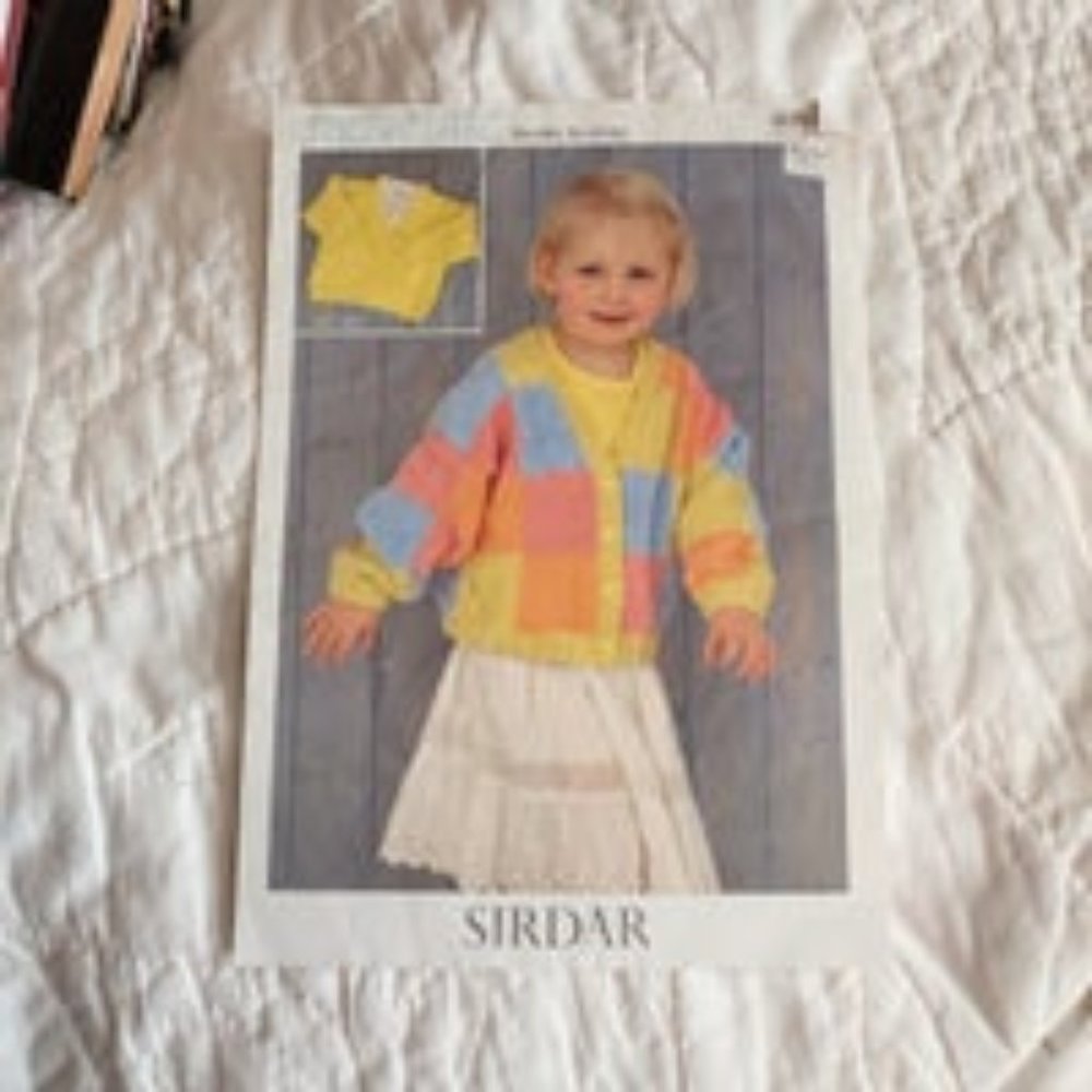 Sirdar Snowflake Cardigan pattern 4091